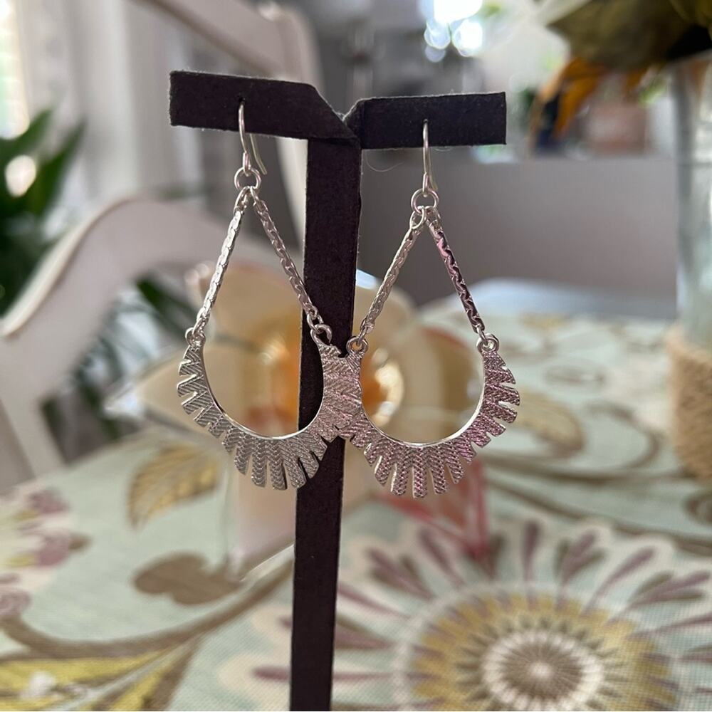 Silver Tone Dangle Earrings - Picture 4 of 8